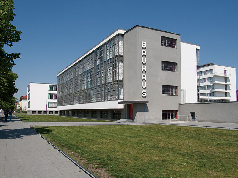 德國德紹所留下的包浩斯校舍已成為建築迷的朝聖景點。