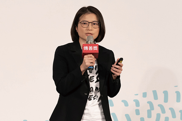 獲得第一屆、第六屆的現代婦女基金會執行秘書吳姿瑩，分享「only YES means YES 沒有同意就是性侵」行動，促使年輕人更加關注反性侵行動。
