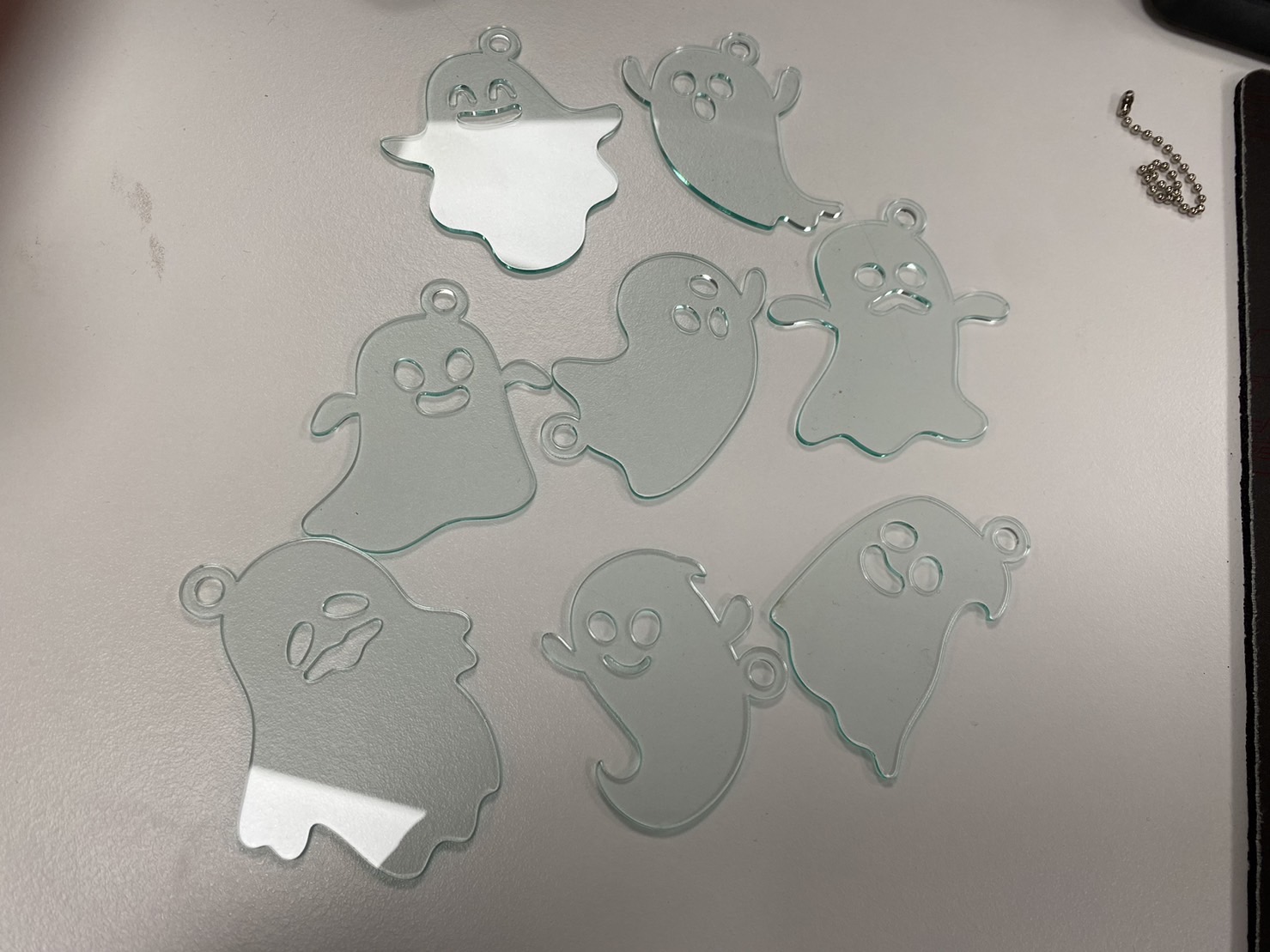 萬聖節派對 | 不給糖就搗蛋!雷切機自製鬼怪鑰匙圈 萬聖節派對 | 不給糖就搗蛋!雷切機自製鬼怪鑰匙圈