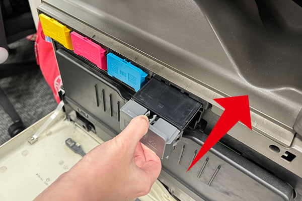 辦公室必學技巧|快速更換影印機碳粉匣 辦公室必學技巧|快速更換影印機碳粉匣