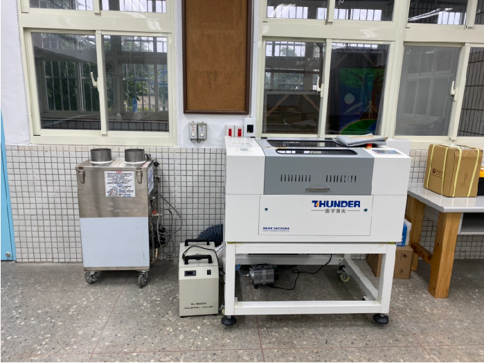 什麼是雷射雕刻機?圖解雷射雕刻機原理、雷射切割機用途 Nova mini 60 桌上型雷射雕刻機