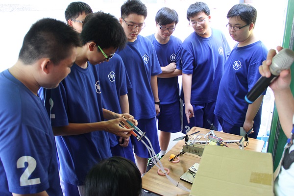 Fab Truck 3D列印入門｜北區台灣中華高中