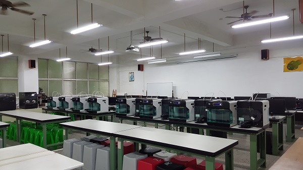 Fab Lab創客教室規劃｜臺中高工「We Make」創客教室