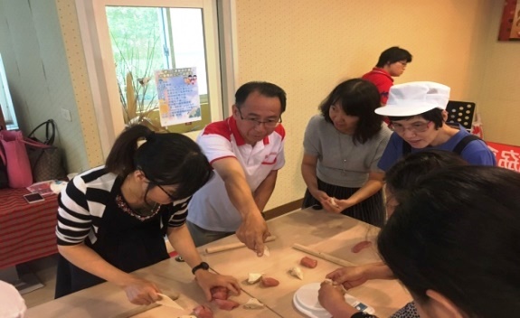 震旦OA北高雄 X 高雄市超越巔峰關懷協會—體驗生活技能 震旦OA北高雄 X 高雄市超越巔峰關懷協會—體驗生活技能