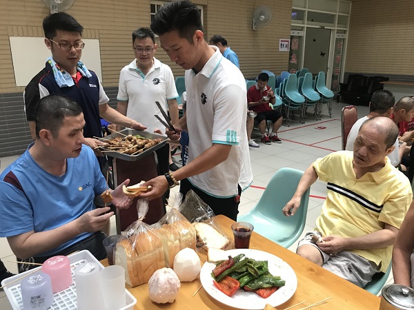 震旦OA楊梅 X 財團法人桃園市私立聖愛教養院|「飄香慶中秋」烤肉活動 震旦OA楊梅 X 財團法人桃園市私立聖愛教養院|「飄香慶中秋」烤肉活動