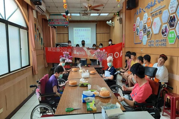 震旦OA永康 X 財團法人台南市私立長泰教養院|母親節慶生活動 震旦OA永康 X 財團法人台南市私立長泰教養院|母親節慶生活動