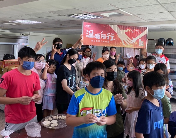 震旦OA永康 X 社團法人台南市陽光真愛青少年關懷協會|哈拉尬拉蹦~親子活動 震旦OA永康 X 社團法人台南市陽光真愛青少年關懷協會|哈拉尬拉蹦~親子活動