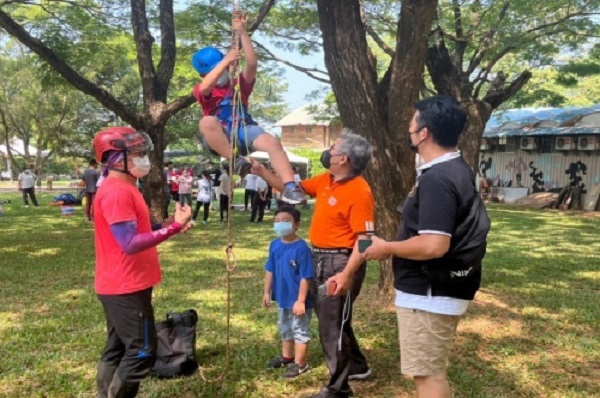 震旦OA嘉義 X 台北市失親兒福利基金會|攀樹體驗x親子活動 震旦OA嘉義 X 台北市失親兒福利基金會|攀樹體驗x親子活動
