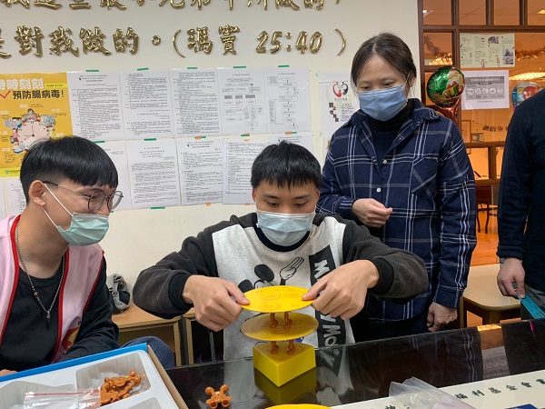 震旦OA士林 X 財團法人天主教白永恩神父社會福利基金會|歲末感恩成果展 震旦OA士林 X 財團法人天主教白永恩神父社會福利基金會|歲末感恩成果展
