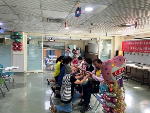 震旦OA中高雄 X 社團法人高雄市築夢關懷協會_母親節感恩奉茶活動 震旦OA中高雄 X 社團法人高雄市築夢關懷協會_母親節感恩奉茶活動