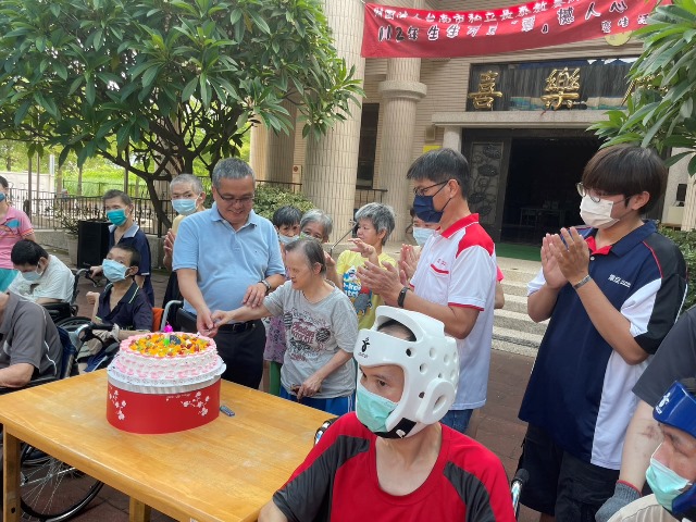 震旦OA永康 X 台南長泰教養院新市分院_生生不息.慶生餐會 震旦OA永康 X 台南長泰教養院新市分院_生生不息.慶生餐會