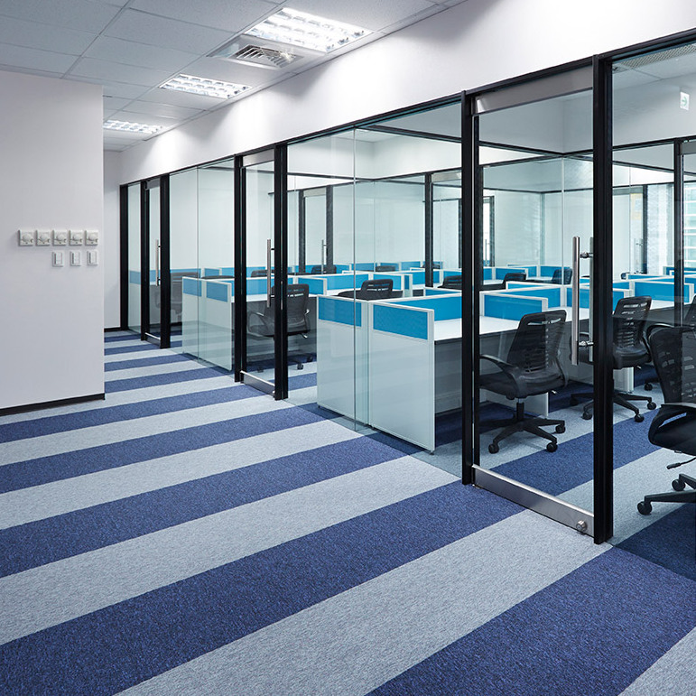 辦公室地毯挑選入門篇：多數企業辦公室地毯推薦使用方塊地毯