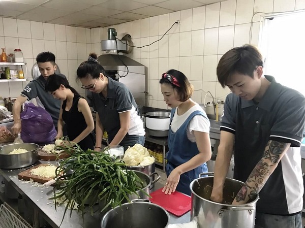 震旦家具東台南 X 高雄市生命源全人關懷協會|包餃子同樂會 震旦家具東台南 X 高雄市生命源全人關懷協會|包餃子同樂會