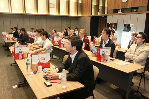日本船井綜合研究所OA機器販賣會社經營研究會參訪 精心為日本參訪貴賓準備台灣特色美食款待