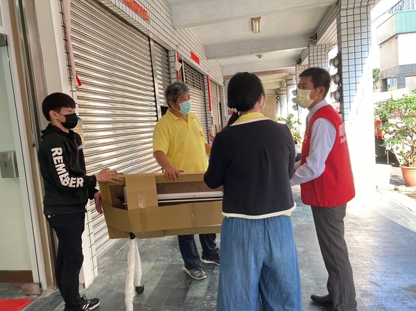 【公益捐贈】財團法人善慧恩社會慈善基金會_用愛為弱勢青少年撐起未來 【公益捐贈】財團法人善慧恩社會慈善基金會_用愛為弱勢青少年撐起未來