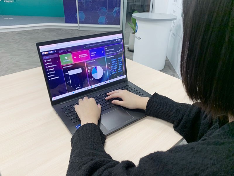 數位化浪潮中的企業資安與ESG策略 金儀「MDR資安專家服務」,提供視覺化界面,讓 IT即時掌握資安威脅和提供自動化防護機制。