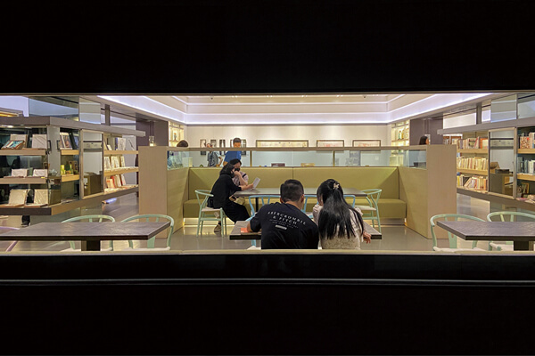 震旦博物館×浦東圖書館 共同推出「浦東藝文主題書房」 震旦博物館×浦東圖書館 共同推出「浦東藝文主題書房」
