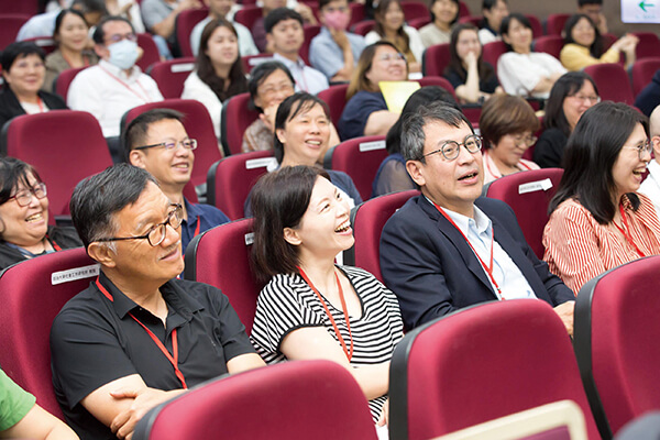 2024年傳善論文獎決選發表會—善用AI助社福治理 獲百萬首獎肯定 2024年傳善論文獎決選發表會—善用AI助社福治理 獲百萬首獎肯定