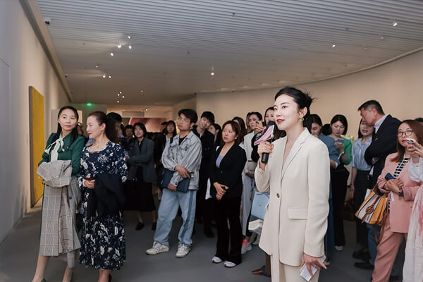 震旦博物館A2館特展 ELLE 35周年《柔者成承》藝術展 震旦博物館A2館特展 ELLE 35周年《柔者成承》藝術展