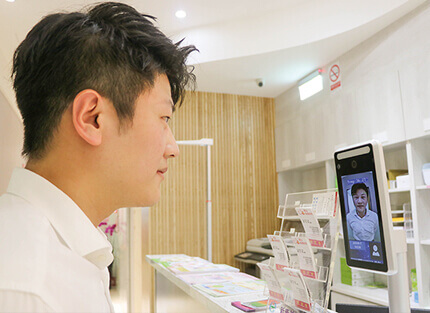 震旦雲人臉辨識測溫結合門禁管理 協助泰山新庚診所提升管理效能