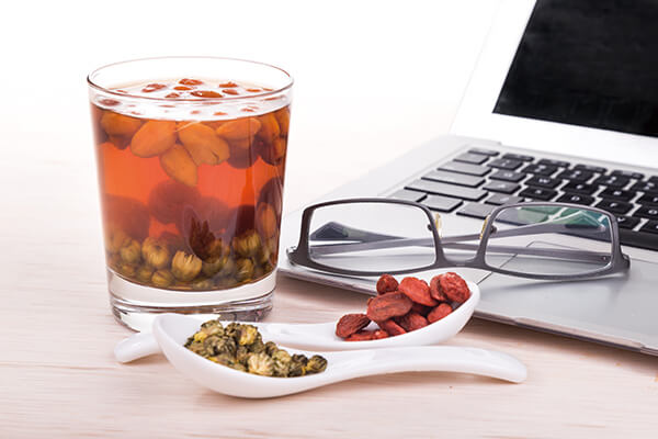 2大穴道+2款茶飲—中醫生教你春季養肝輕鬆做 2大穴道+2款茶飲—中醫生教你春季養肝輕鬆做