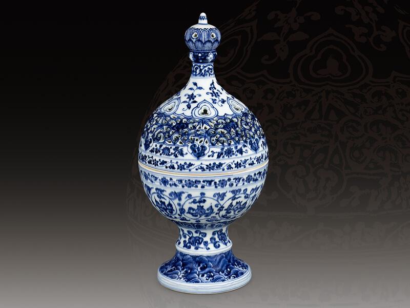 館藏精粹賞析—明宣德 青花鏤空香燻 館藏精粹賞析—明宣德 青花鏤空香燻
