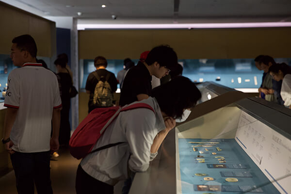 震旦博物館新展 靈光:新石器時代玉器特展 震旦博物館新展 靈光:新石器時代玉器特展