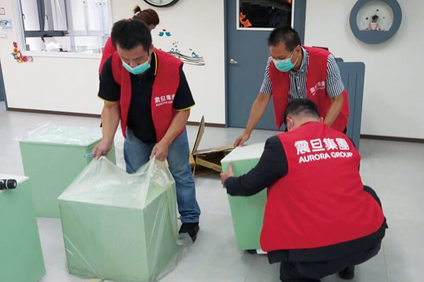 震旦人公益行動「溫暖隨行」 如煦的愛 為瑟瑟秋天增添溫暖 震旦人公益行動「溫暖隨行」 如煦的愛 為瑟瑟秋天增添溫暖