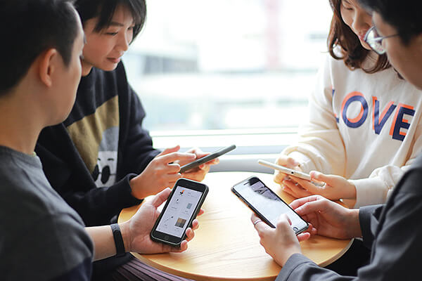 震旦家具推出顧客專屬APP 空間風格任你選 貼心服務再升級 震旦家具推出顧客專屬APP 空間風格任你選 貼心服務再升級