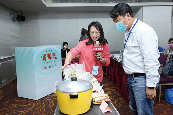 9600萬催生創新改變的勇氣 一群人一起走,創新路就能走出來 9600萬催生創新改變的勇氣 一群人一起走,創新路就能走出來