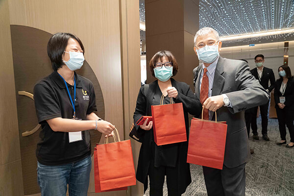 2020年第六屆傳善獎頒獎典禮 孩子的書屋等8家機構獲肯定 2020年第六屆傳善獎頒獎典禮 孩子的書屋等8家機構獲肯定