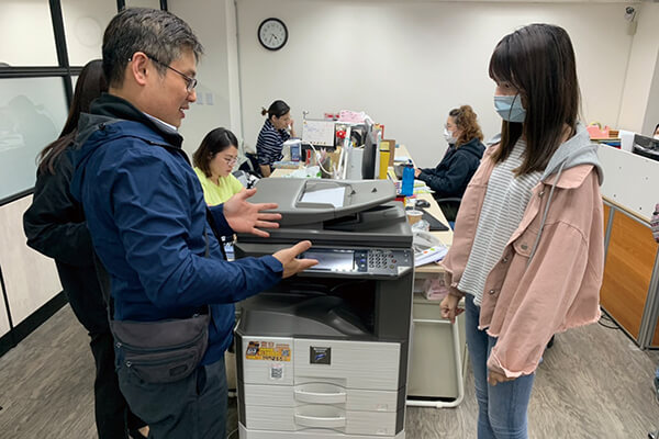 震旦人公益行動「溫暖隨行」 匯聚愛心,散發幸福曙光 震旦人公益行動「溫暖隨行」 匯聚愛心,散發幸福曙光