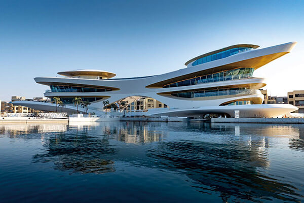 奢華設計旅店—阿拉伯海洋篇 以設計回應自然， 打造永續渡假體驗