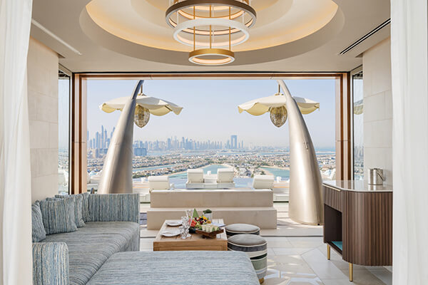 奢華設計旅店—杜拜新地標篇 以「水」創造360度驚艷