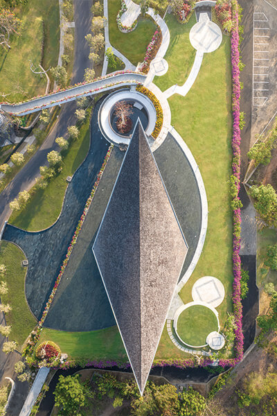 博物館設計➀—靜謐之光：峇里島薩卡博物館 摩登建築轉譯在地風情