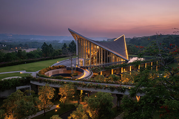 博物館設計➀—靜謐之光：峇里島薩卡博物館 摩登建築轉譯在地風情