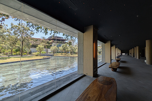 博物館設計➀—靜謐之光：峇里島薩卡博物館 摩登建築轉譯在地風情