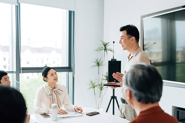 知名作家 賽門．西奈克 —從為什麼出發的領導力